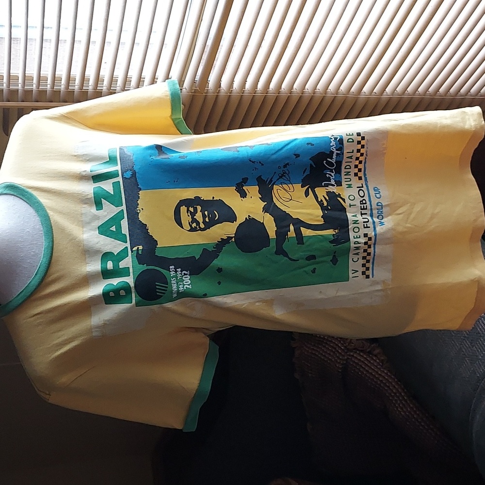 Brazil Graphic Short Sleeve Tee in Yellow with Green Trim